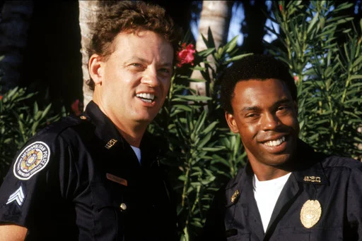 Poliisiopisto 5: Tehtävä Miami Beach
