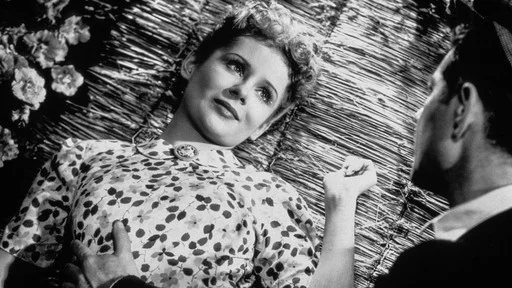 Kino Klassikko: Varjojen yö