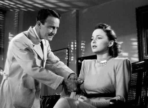 Kino Klassikko: Pimeä peili