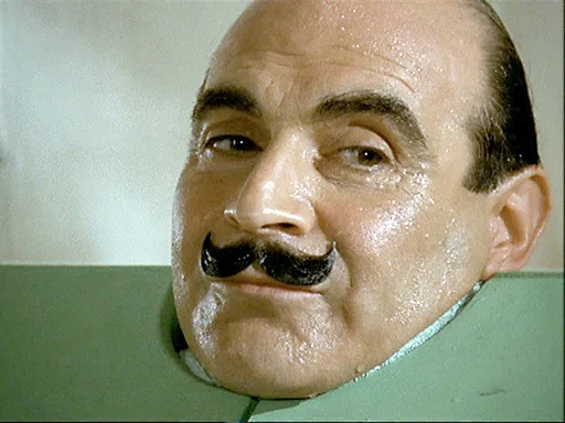 Hercule Poirot: Varjossa auringon alla