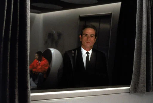 Men in Black - Miehet mustissa