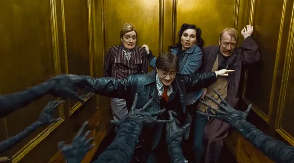 Harry Potter ja kuoleman varjelukset osa 1