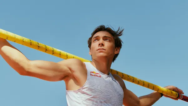 Armand Duplantis - Born to Fly