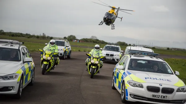 Poliisit UK: Ajojahti