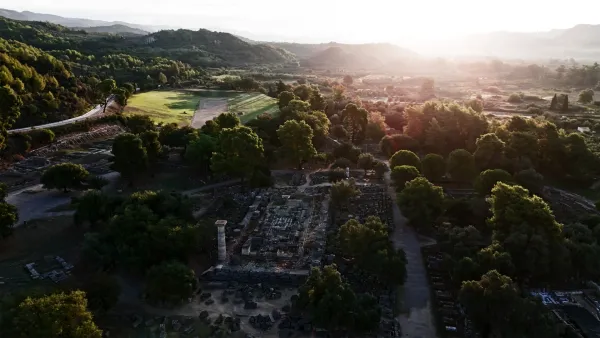 Muinainen Kreikka: Pimeät kronikat