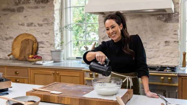 Magnolia Table with Joanna Gaines