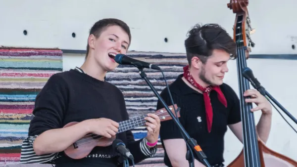 Egenlandin matkakohteet: Karkkila + ukulele = Kukulele