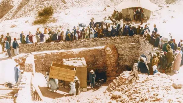 Historia: Egyptin aarteiden metsästys