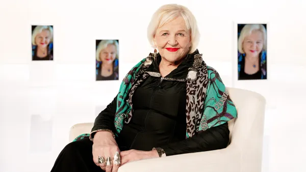 Itse asiassa kuultuna: Aulikki Oksanen