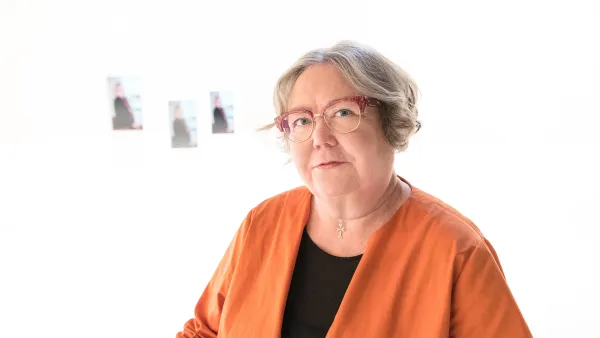 Itse asiassa kuultuna: Irja Askola