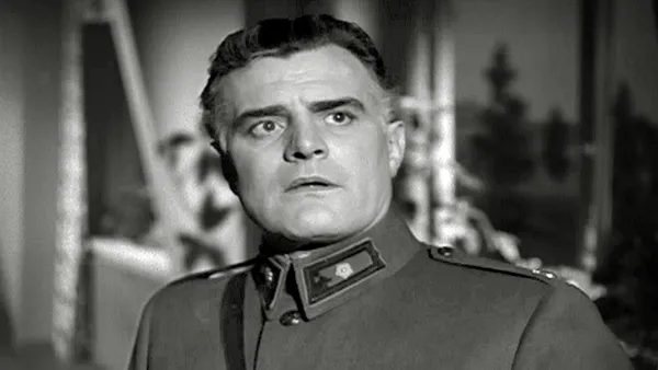Kasarmin tytär