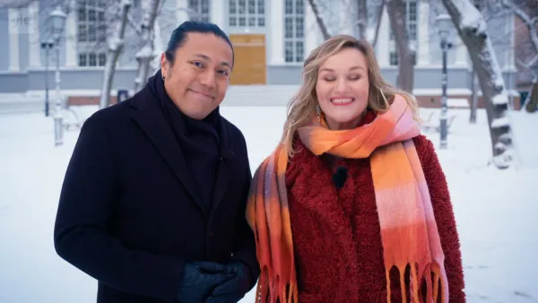 Riemulaulut: Joulu yllättää